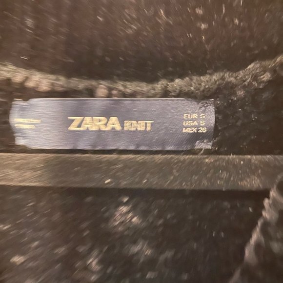 Zara Black Chanile Oversized V-Neck Chunky Knit Sweater, Size Small - Picture 2 of 10